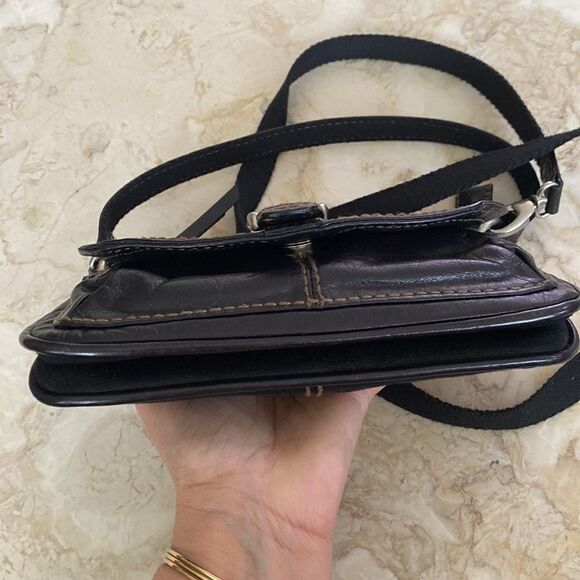 Fossil Mini Leather Handbag w/ detachable Shoulder Strap - Picture 7 of 10